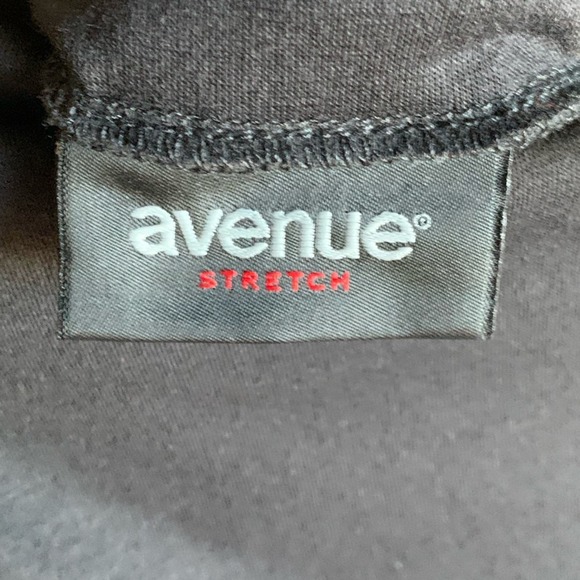 Avenue Stretch Black Knee Length Fold Over Flare Skirt Size 22/24 - Picture 7 of 9